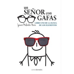 UN SEÑOR CON GAFAS